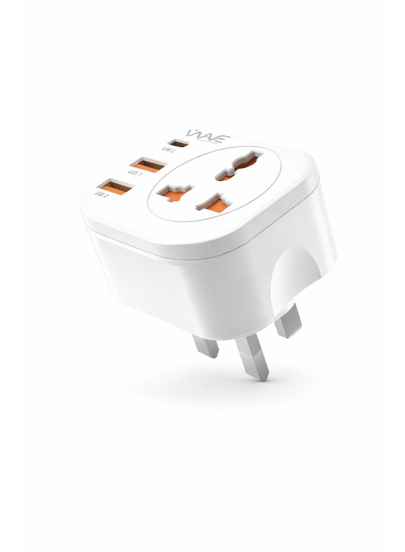 The WAVE 4000W Multi Plug Power Adapter with 4 USB Ports – Universal Socket Extension Wall Charger – Fast Charging, Smart Protection - Image 1